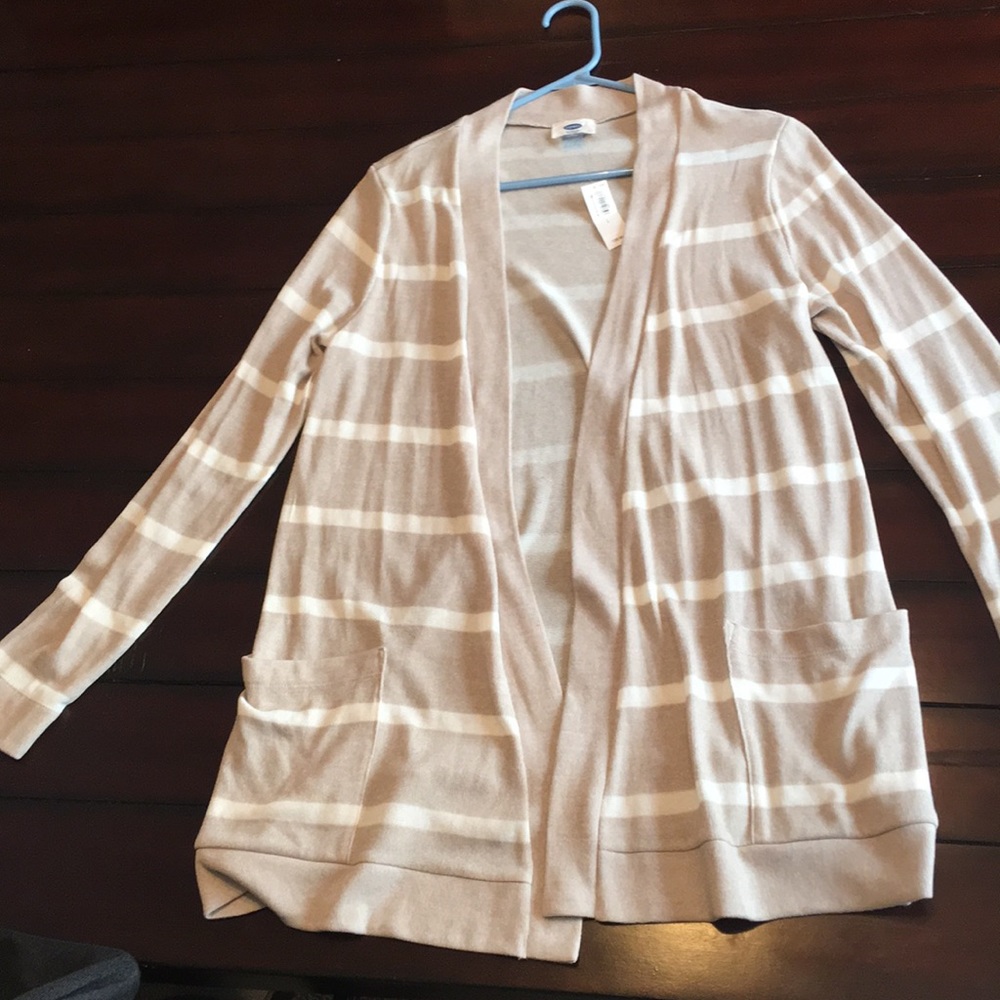 Old navy cardigan